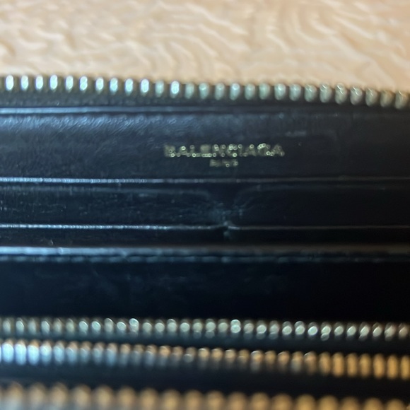 Balenciaga black and silver zip wallet - Picture 5 of 12